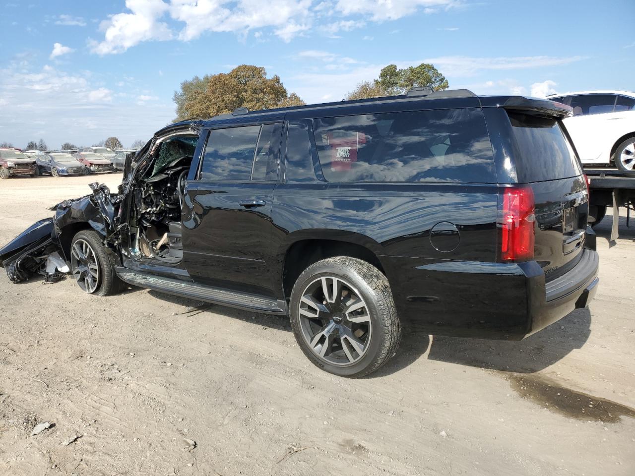 2019 CHEVROLET SUBURBAN K1500 PREMIER — снимка 2