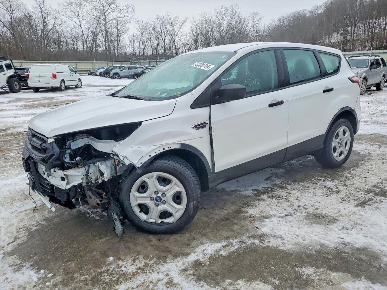 2017 FORD ESCAPE S