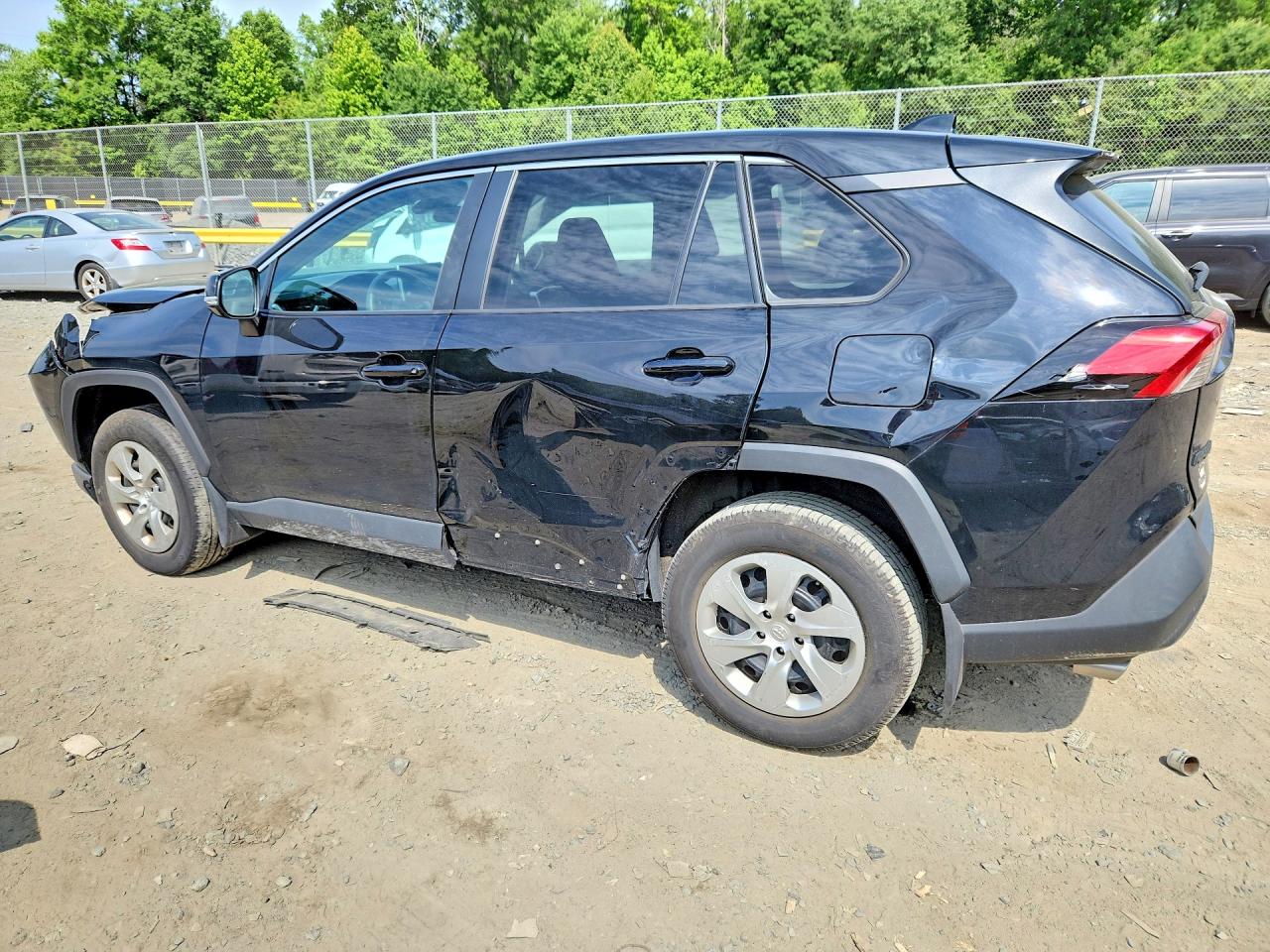 2023 TOYOTA RAV4 LE — снимка 2