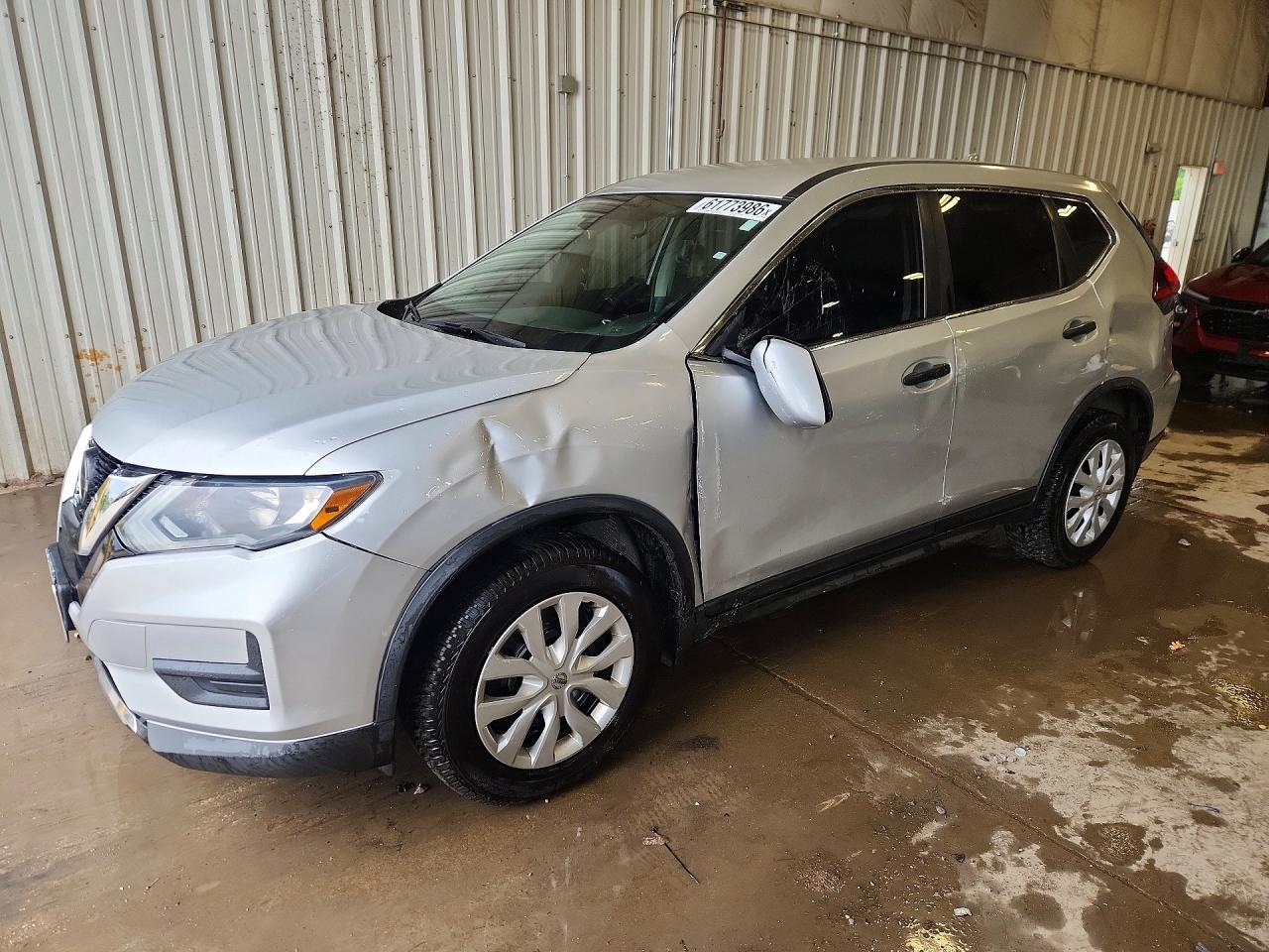 2019 NISSAN ROGUE S