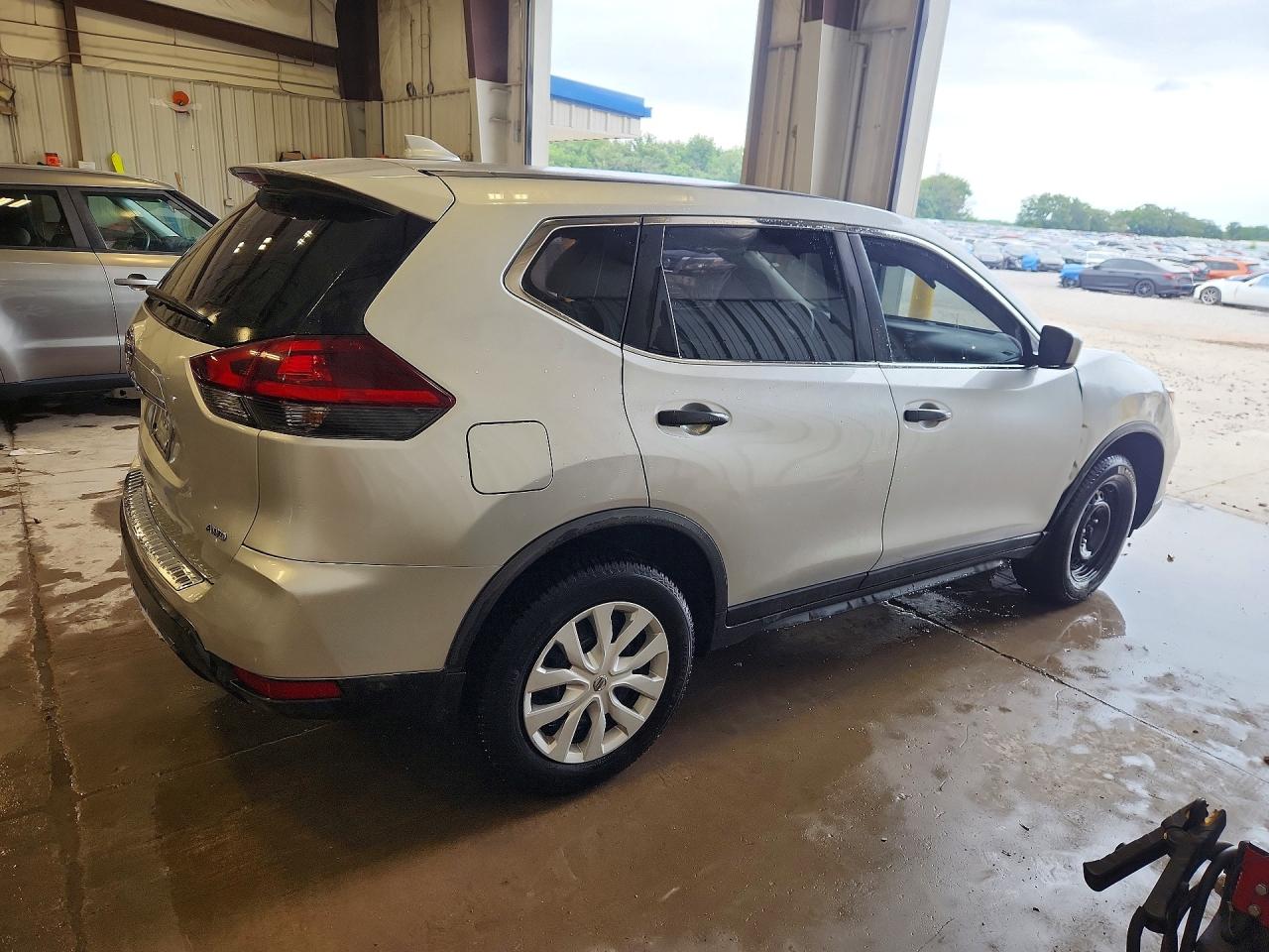 2019 NISSAN ROGUE S — снимка 3