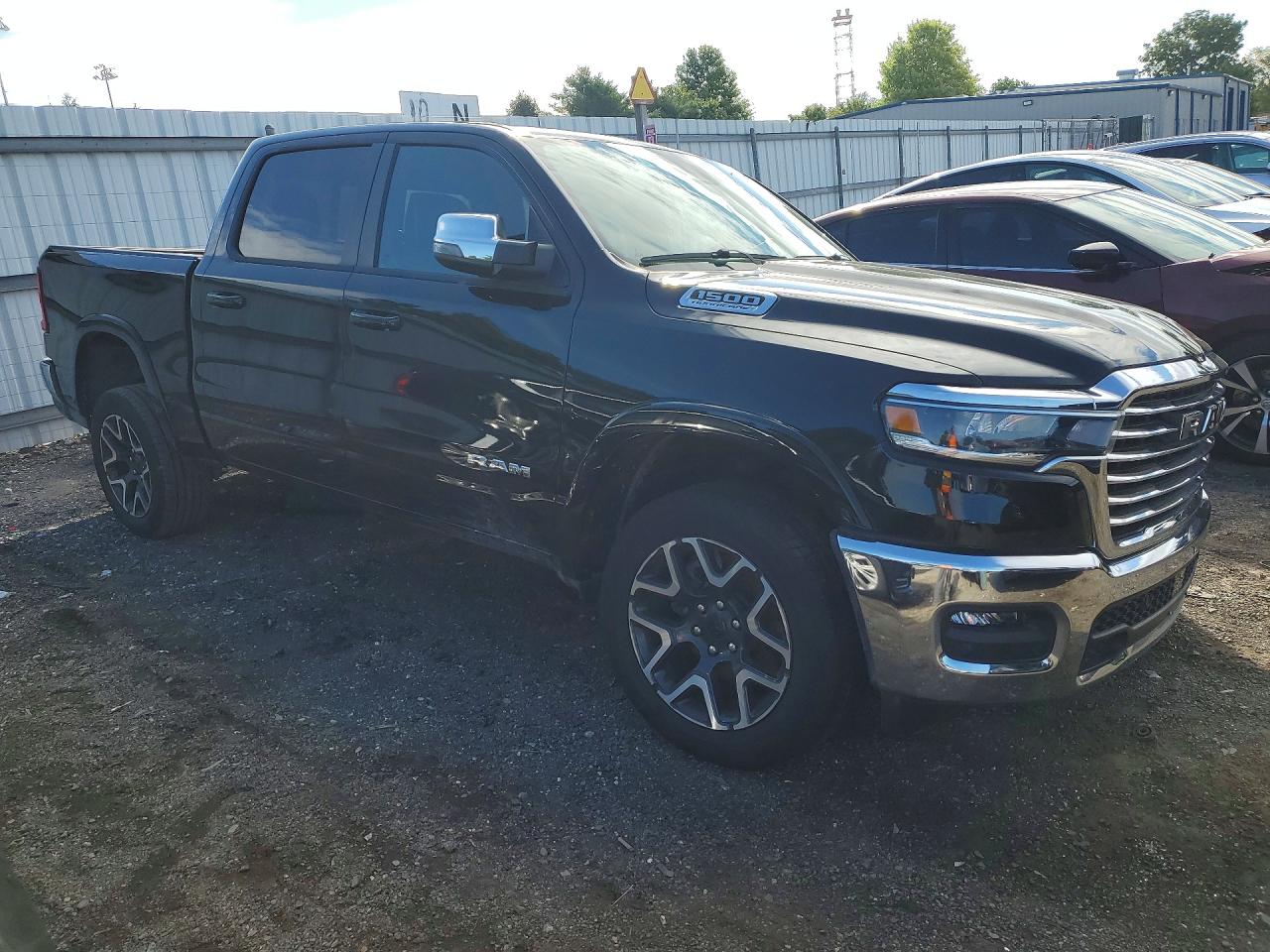 2026 RAM 1500 LARAMIE — снимка 4