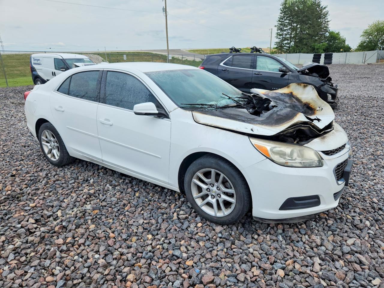 2015 CHEVROLET MALIBU 1LT — снимка 4