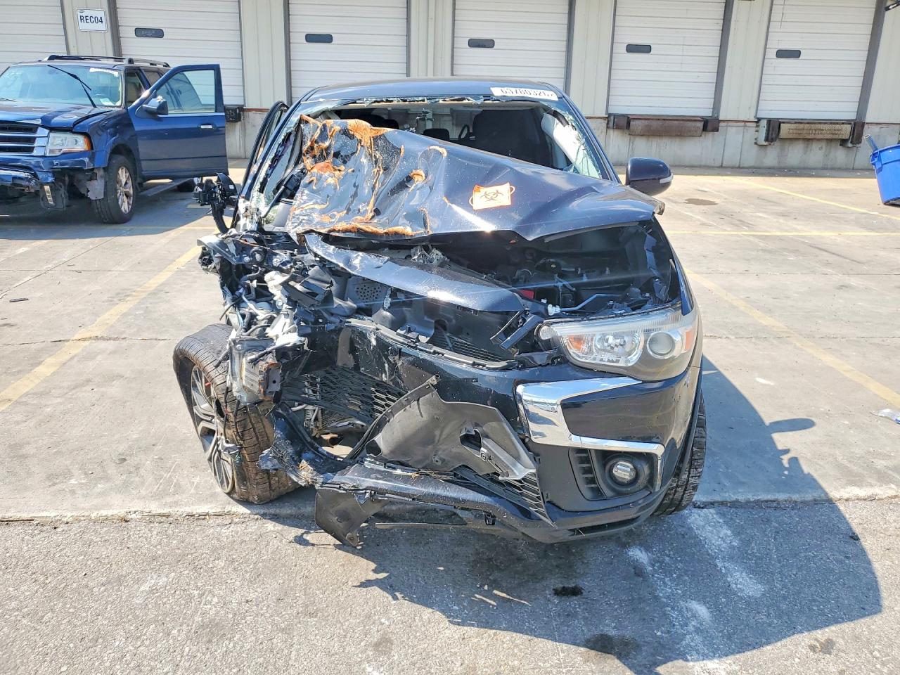 2019 MITSUBISHI OUTLANDER SPORT ES — снимка 5