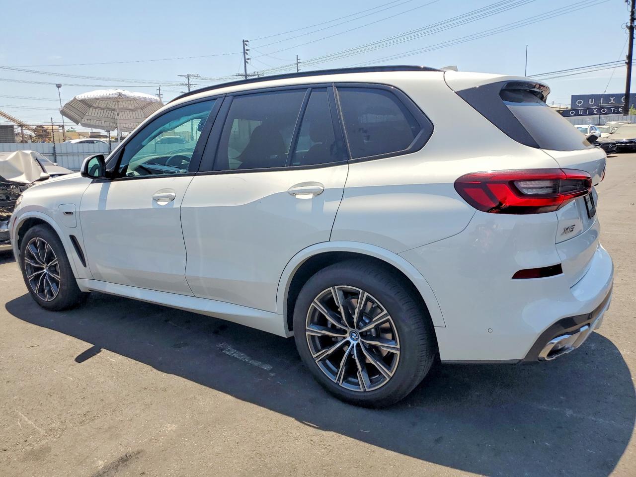 2023 BMW X5 XDRIVE45E — снимка 2