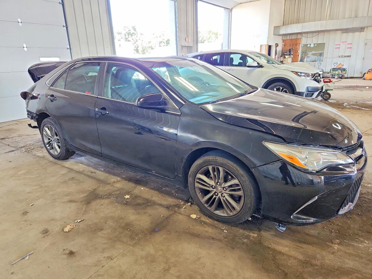 2015 TOYOTA CAMRY SE — снимка 4