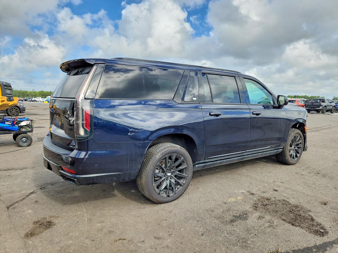 2021 CADILLAC ESCALADE ESV SPORT PLATINUM — снимка 3