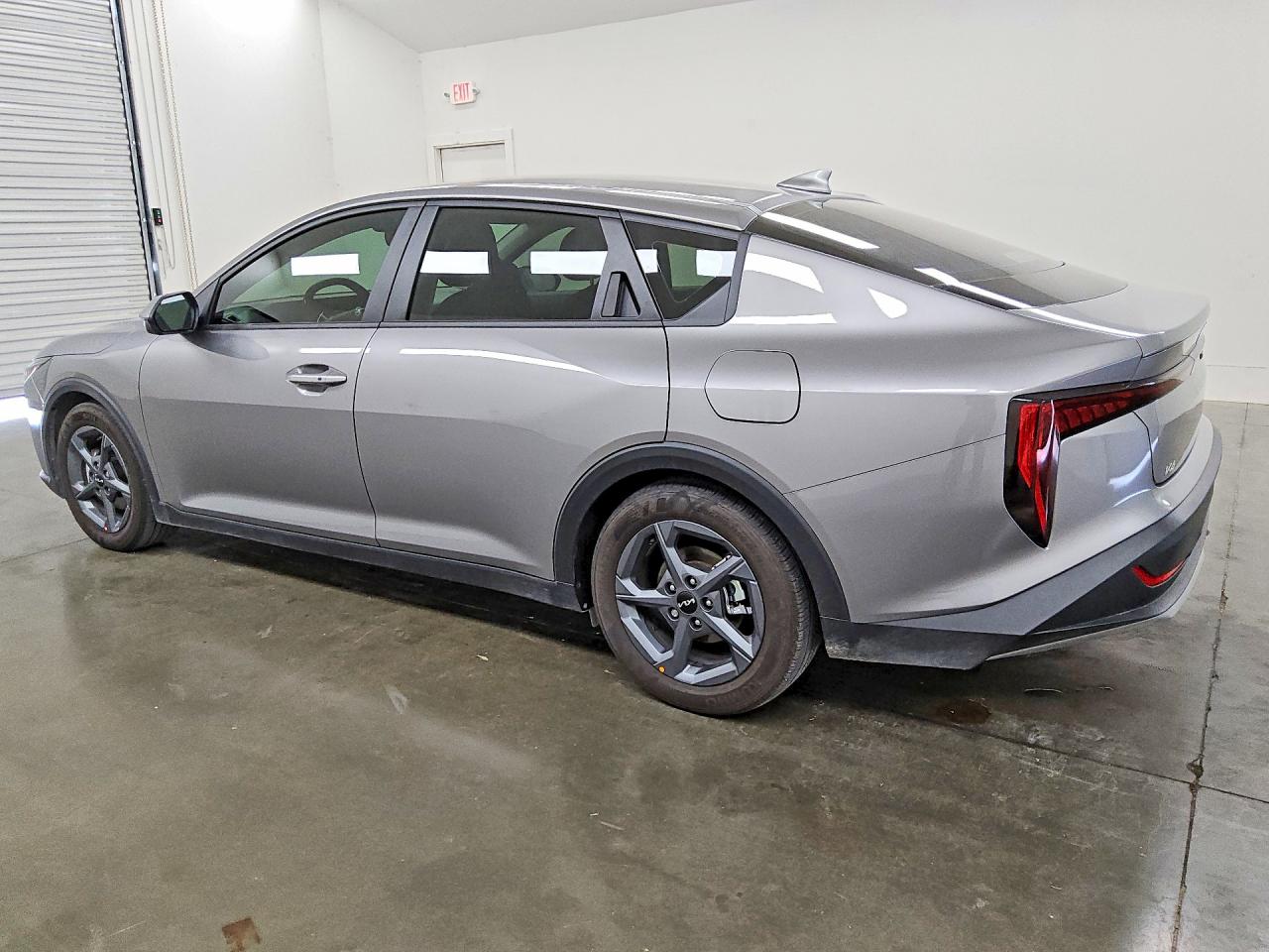 2026 KIA K4 LXS — снимка 2