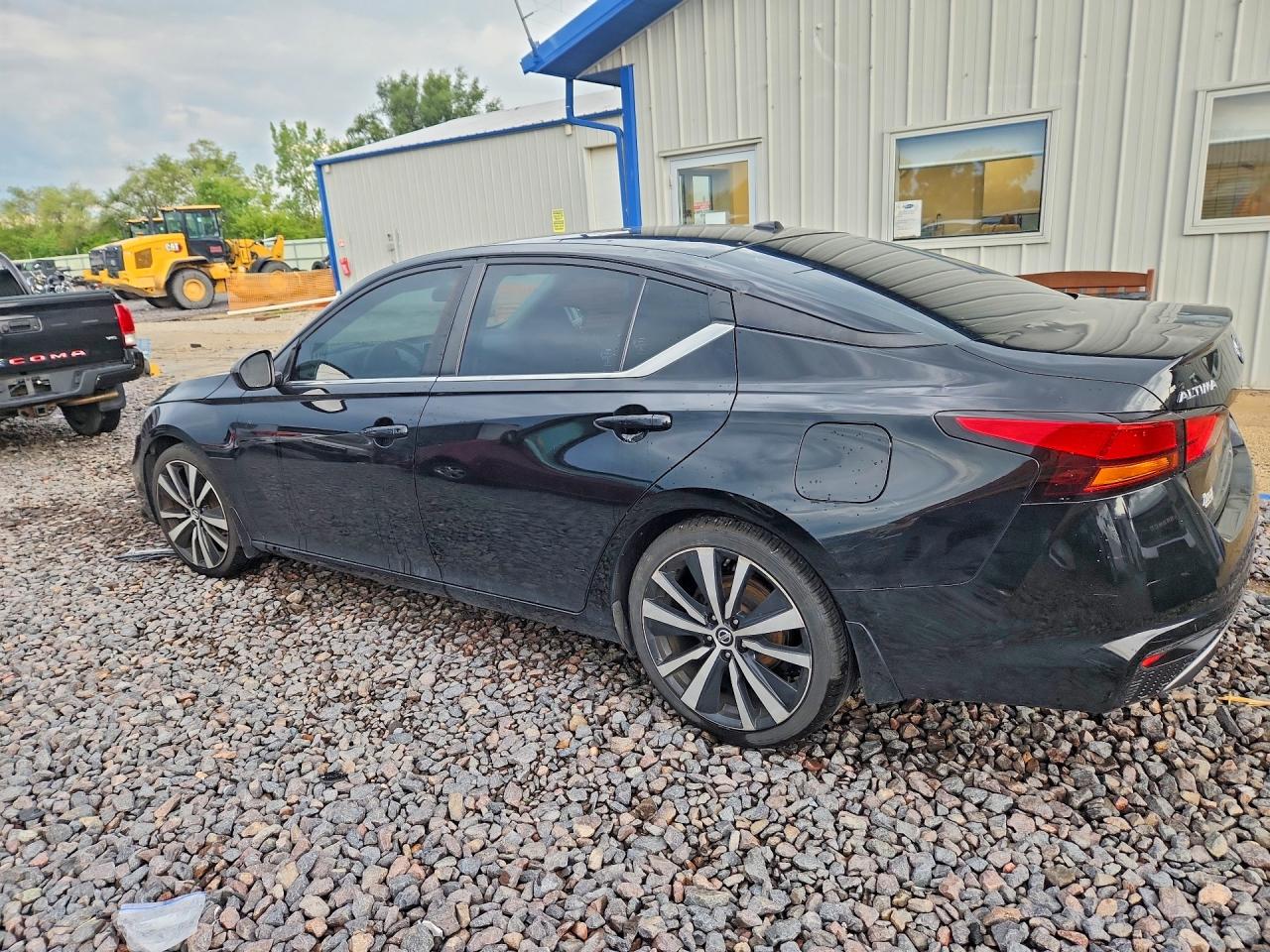 2019 NISSAN ALTIMA SR — снимка 2