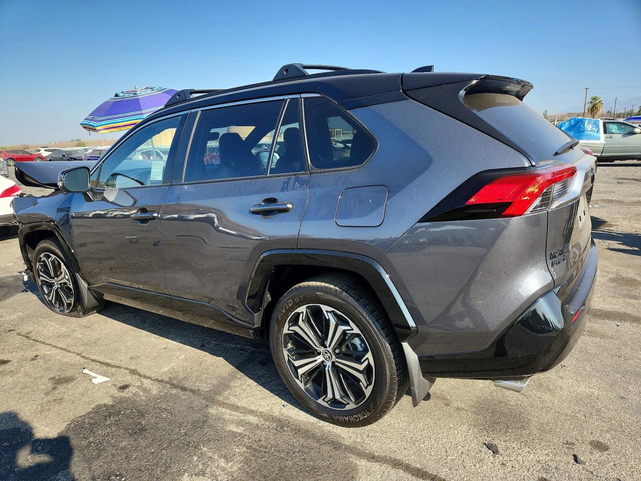 2024 TOYOTA RAV4 PRIME XSE — снимка 2