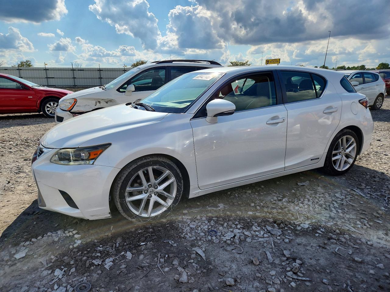 2015 LEXUS CT 200