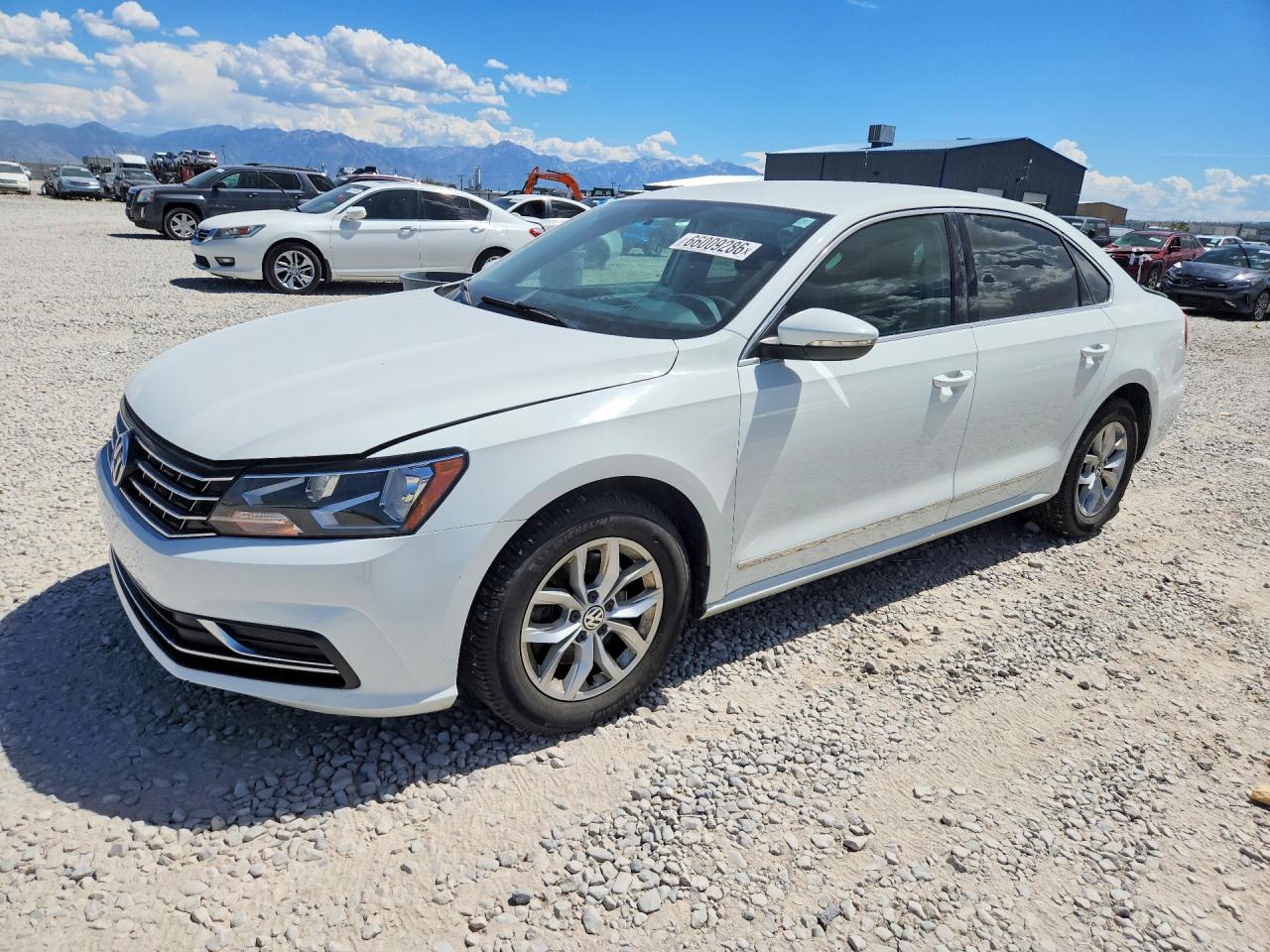 2016 VOLKSWAGEN PASSAT S