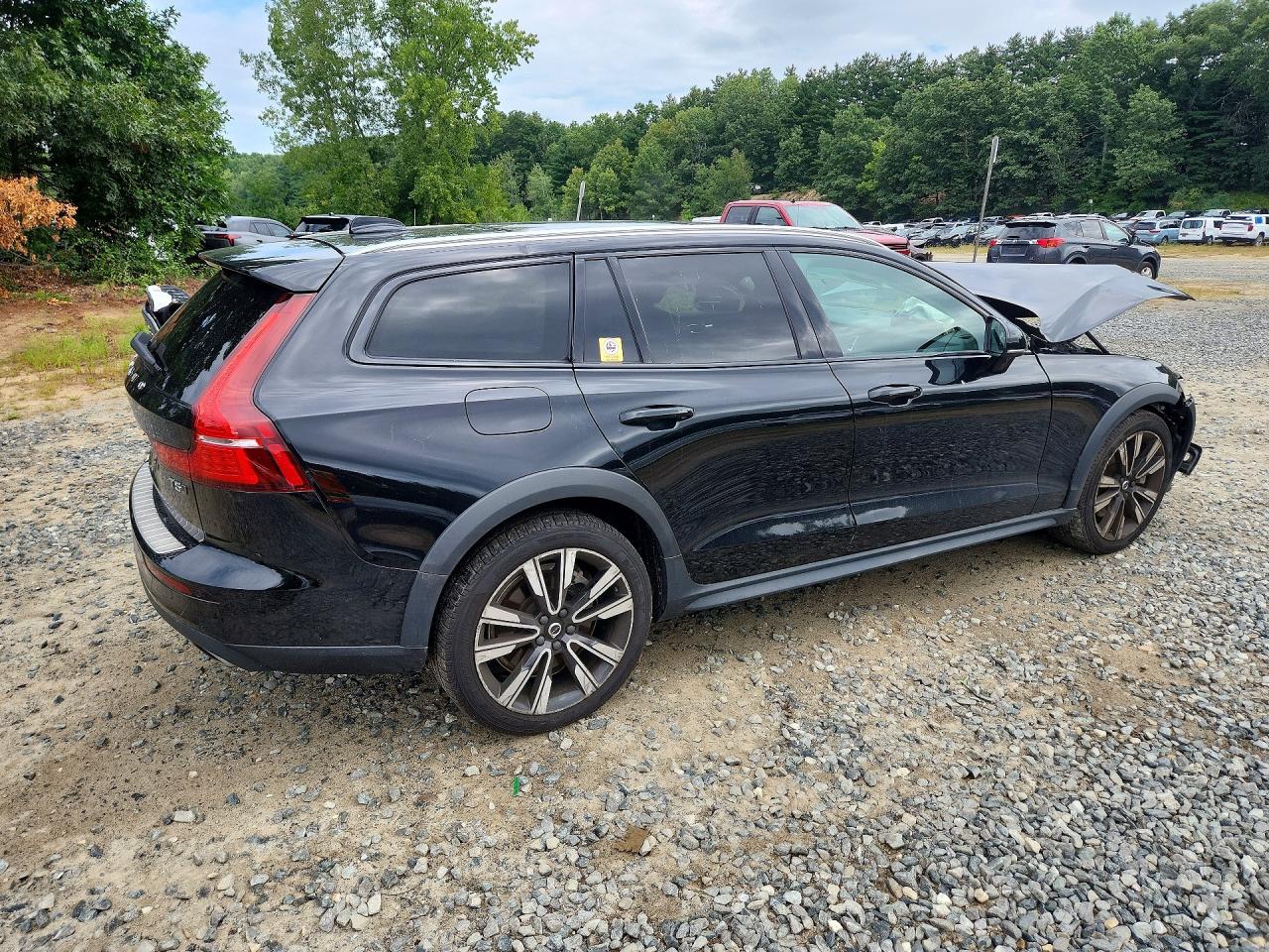 2022 VOLVO V60 CROSS COUNTRY T5 MOMENTUM — снимка 3