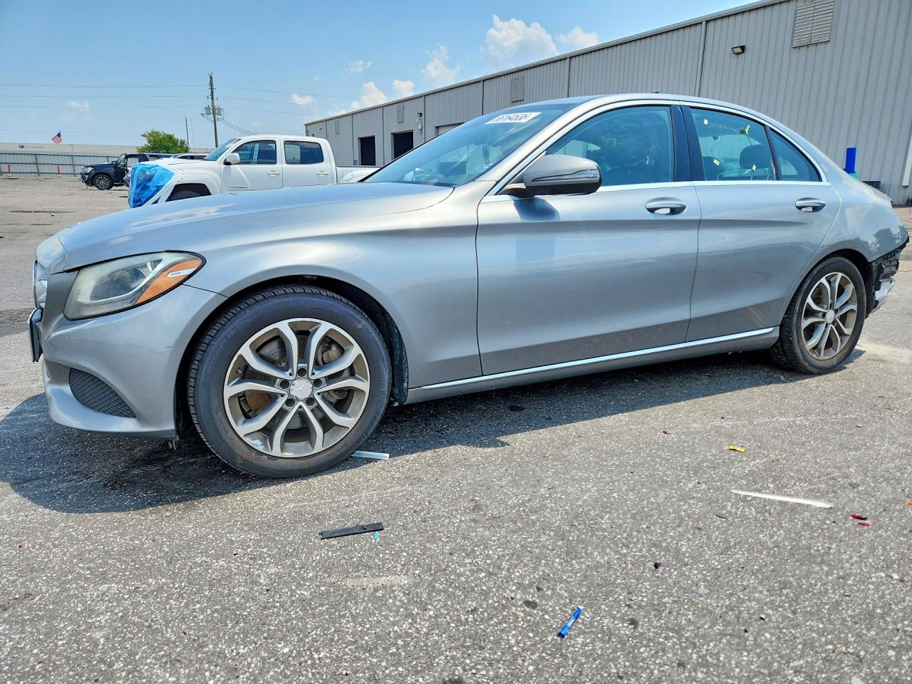 2016 MERCEDES-BENZ C 300