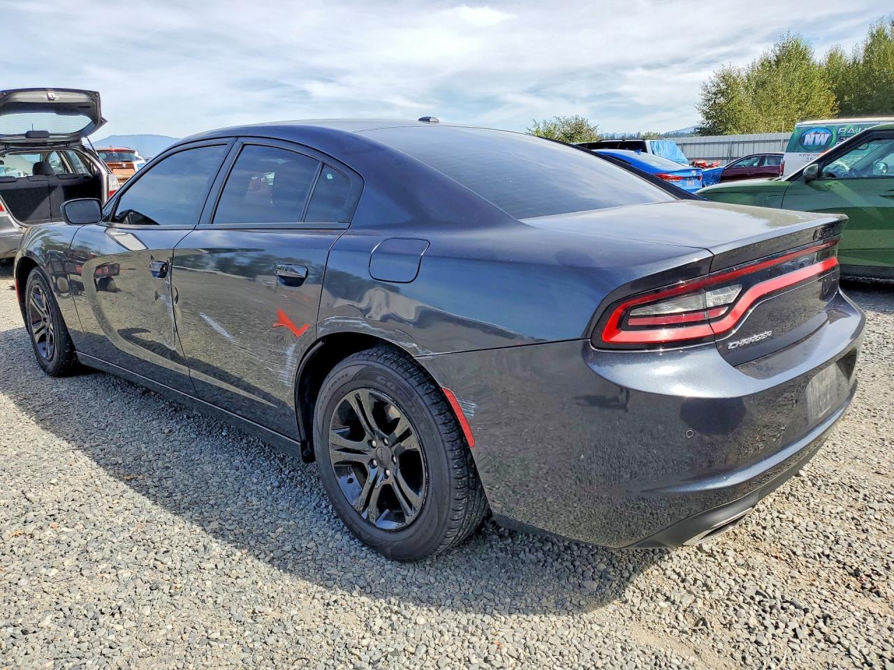 2019 DODGE CHARGER SXT — снимка 2