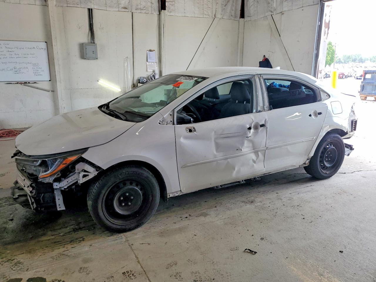 2021 TOYOTA COROLLA LE