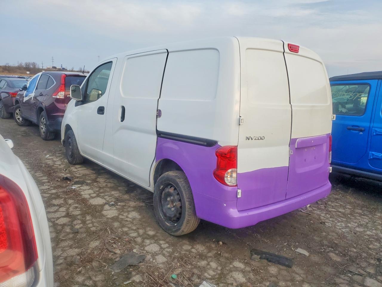 2019 NISSAN NV200 SV — снимка 2