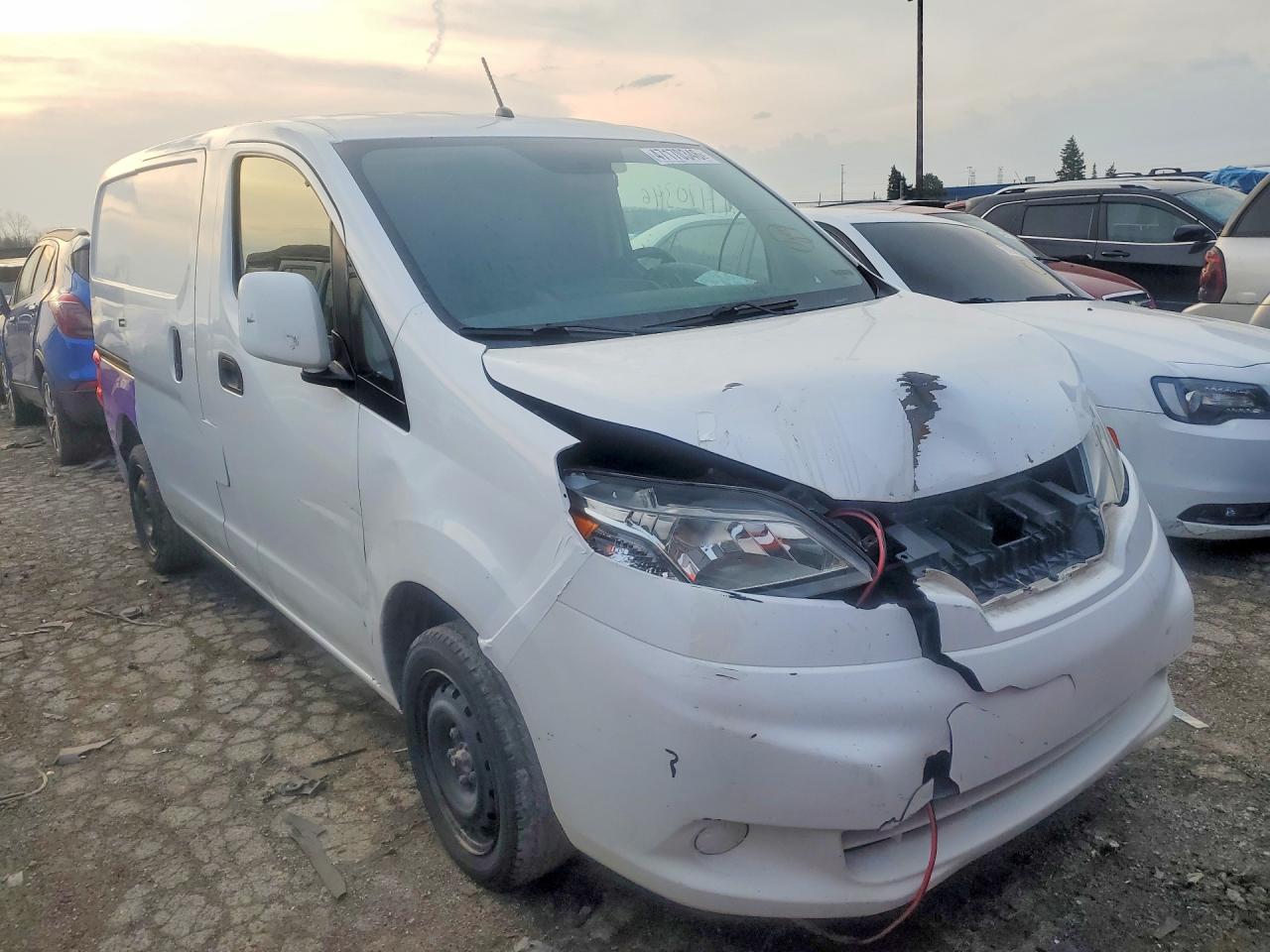 2019 NISSAN NV200 SV — снимка 4