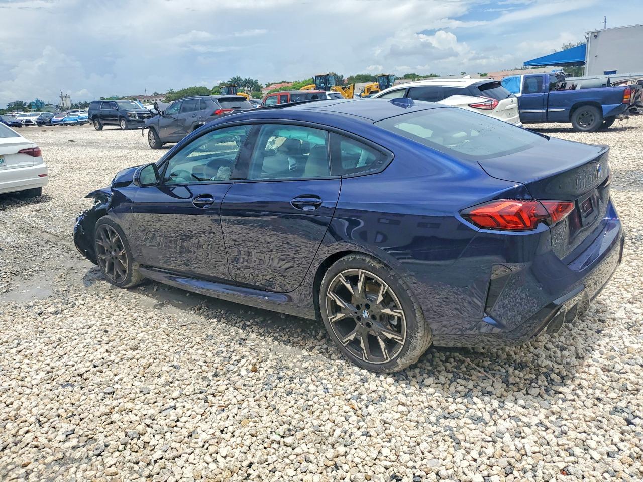 2026 BMW 228 — снимка 2