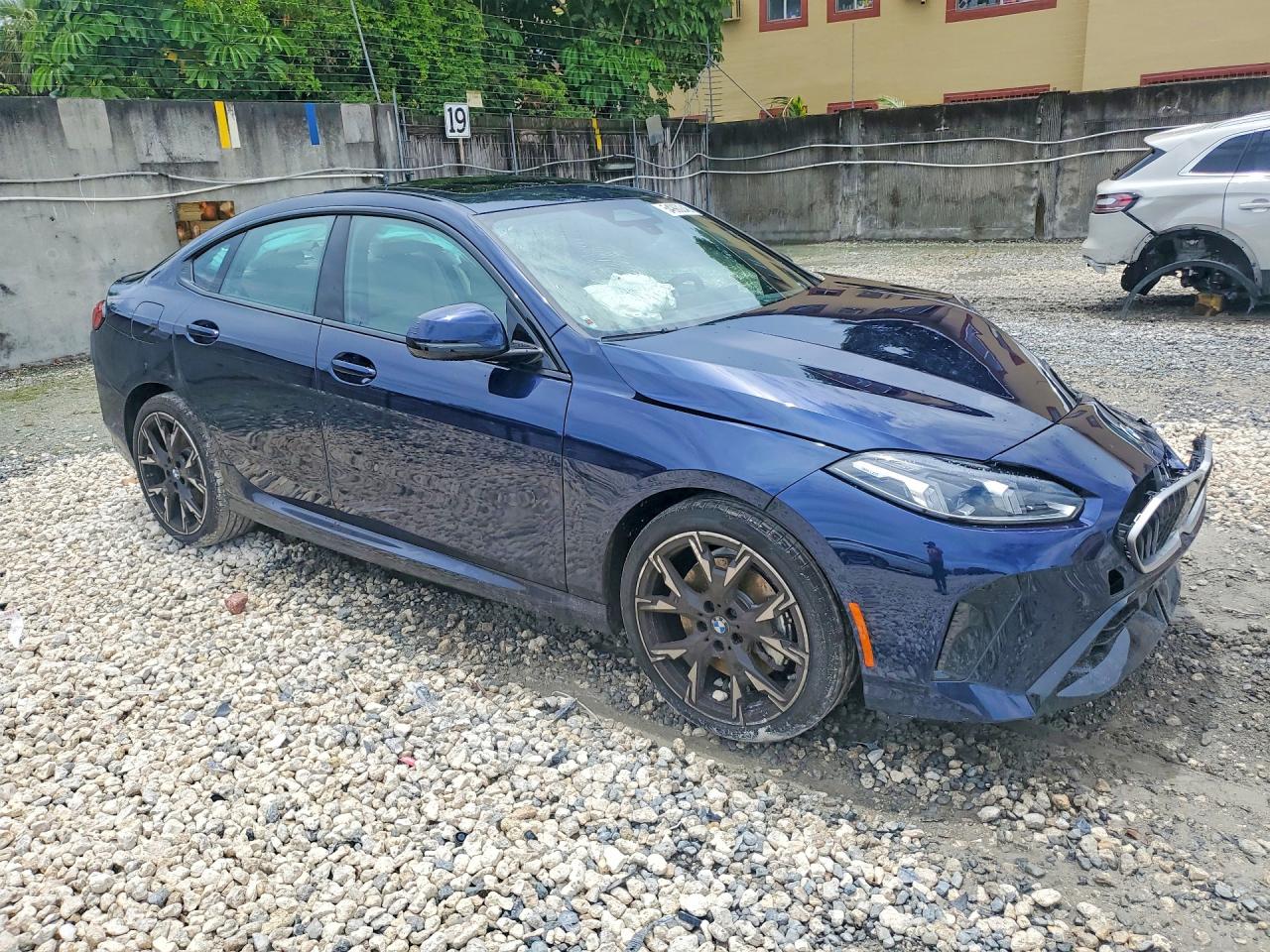 2026 BMW 228 — снимка 4