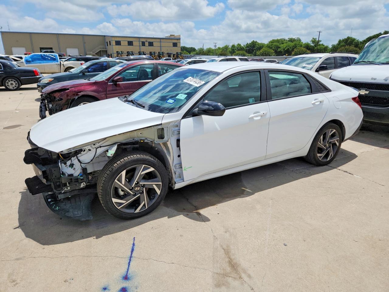 2025 HYUNDAI ELANTRA SEL SPORT