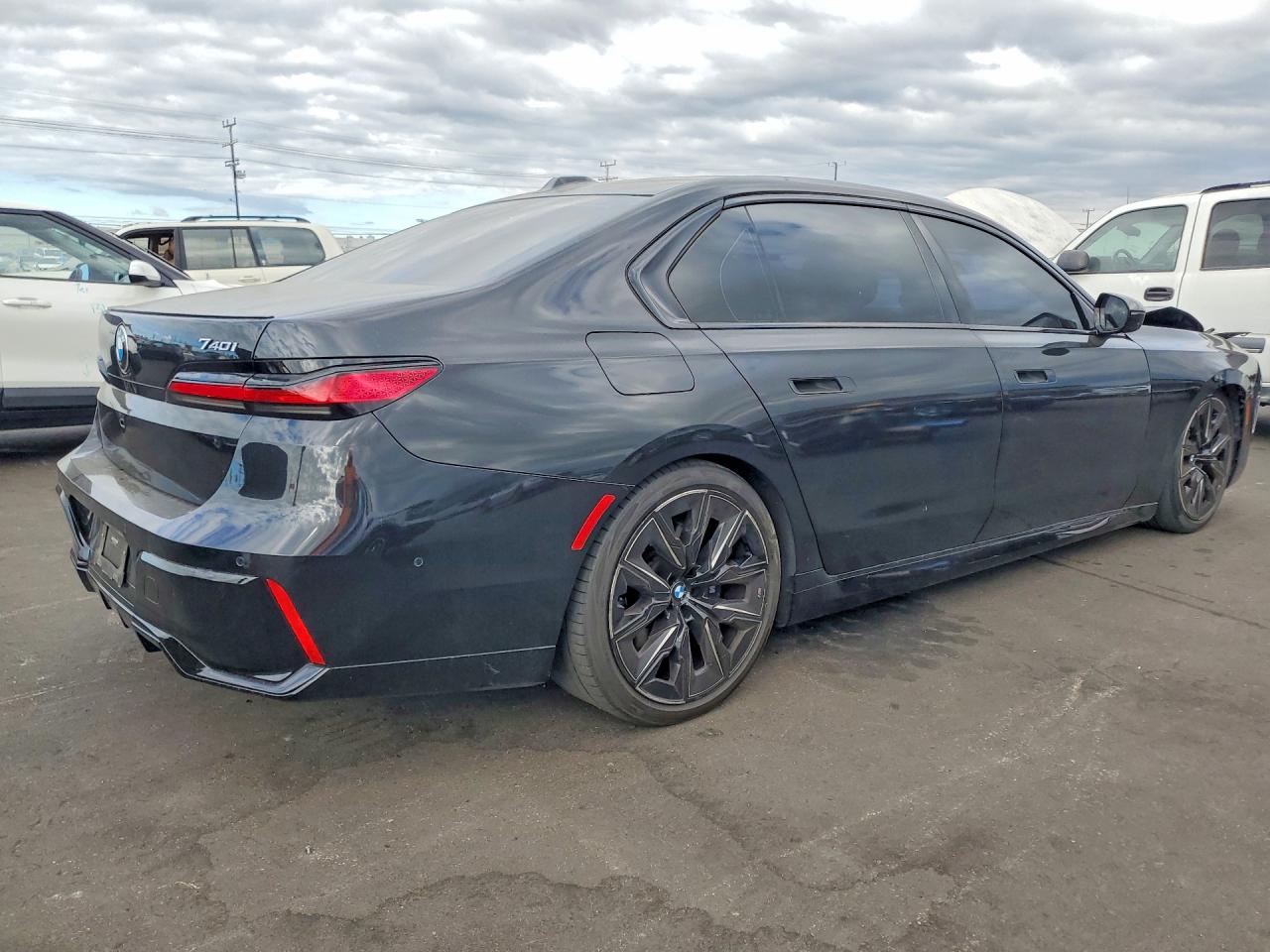 2023 BMW 740 I — снимка 3