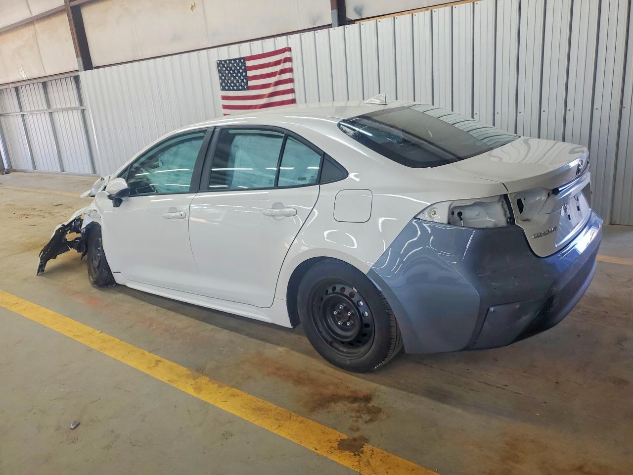 2025 TOYOTA COROLLA LE — снимка 2