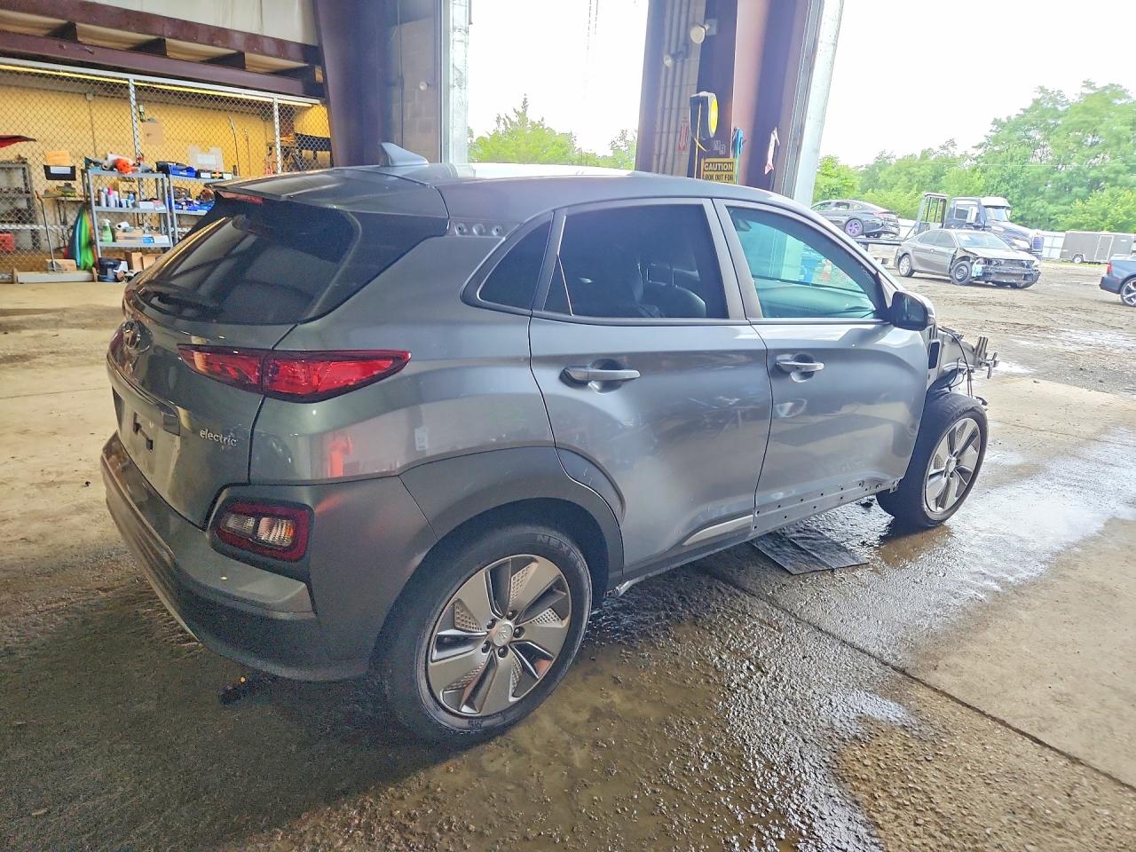 2021 HYUNDAI KONA ULTIMATE — снимка 3