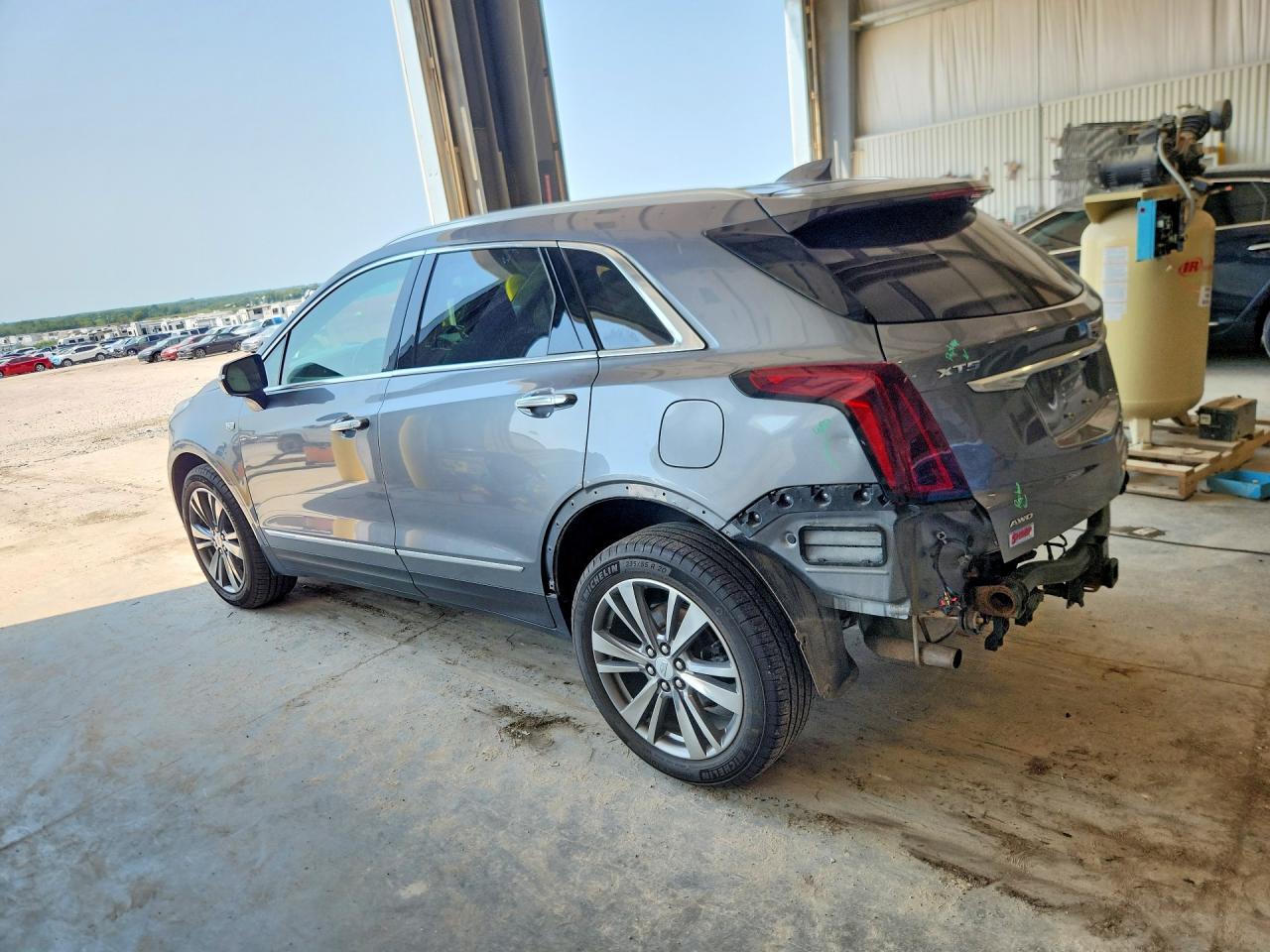 2021 CADILLAC XT5 PLATINUM PREMIUM LUXURY — снимка 2