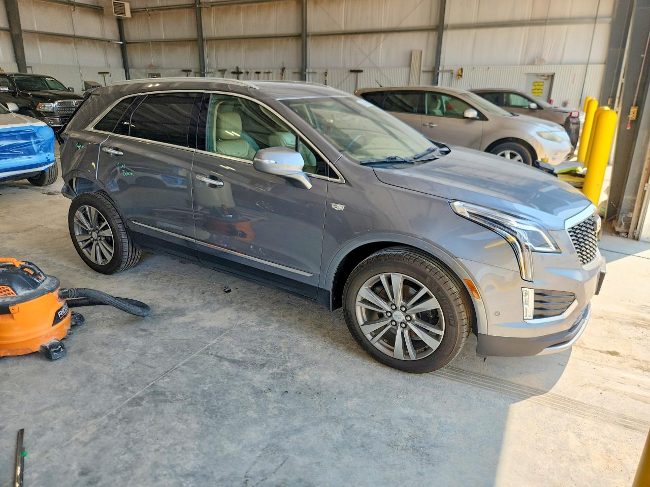 2021 CADILLAC XT5 PLATINUM PREMIUM LUXURY — снимка 4