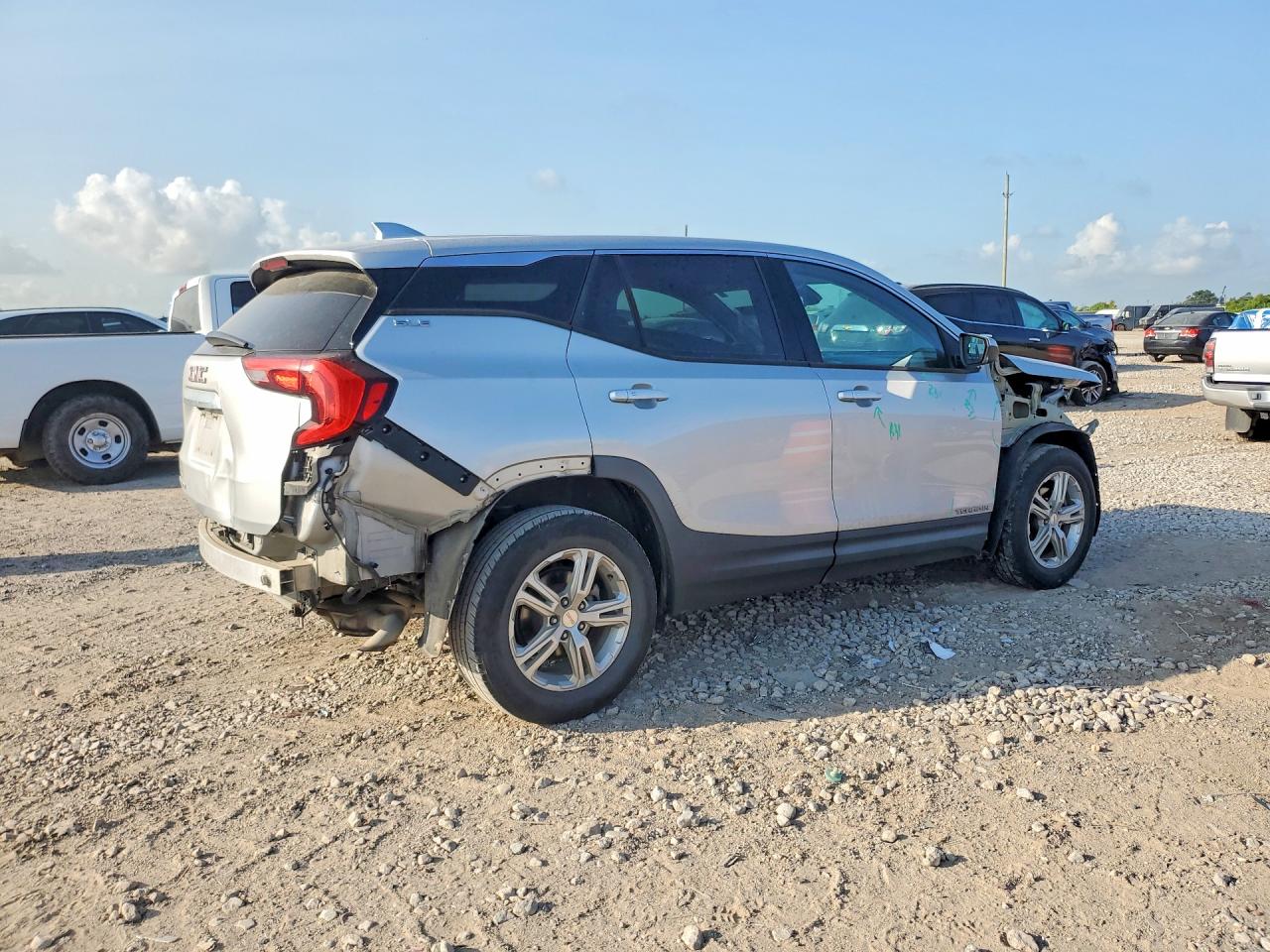 2020 GMC TERRAIN SLE — снимка 3