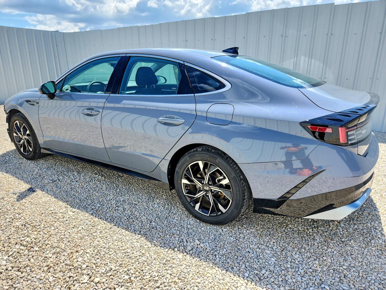 2025 HYUNDAI SONATA SEL — снимка 2