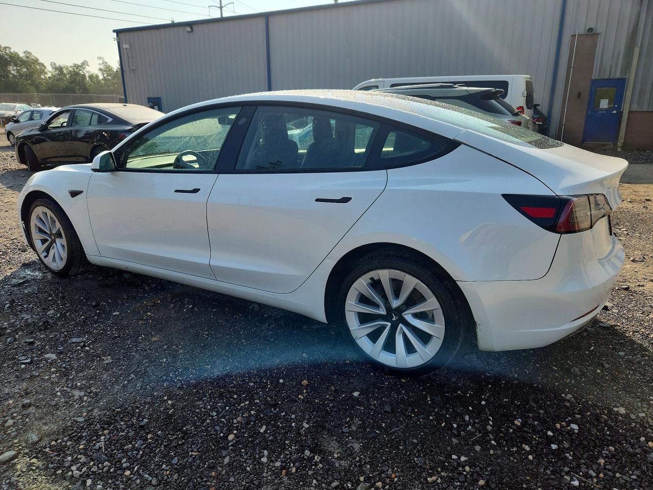2023 TESLA MODEL 3 — снимка 2