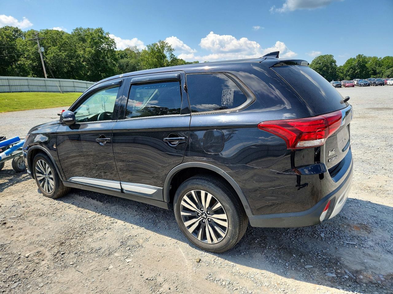 2019 MITSUBISHI OUTLANDER SE — снимка 2
