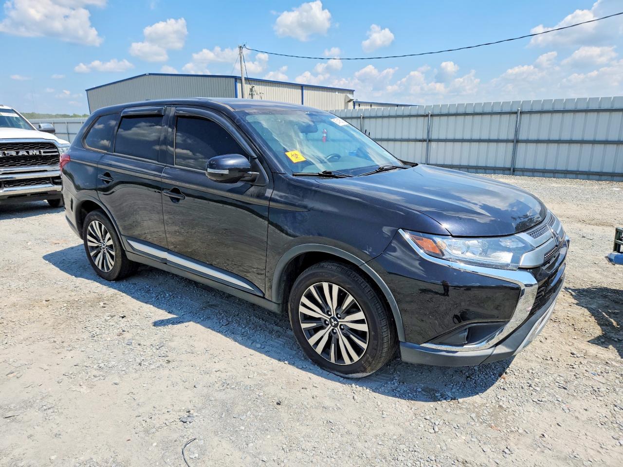 2019 MITSUBISHI OUTLANDER SE — снимка 4