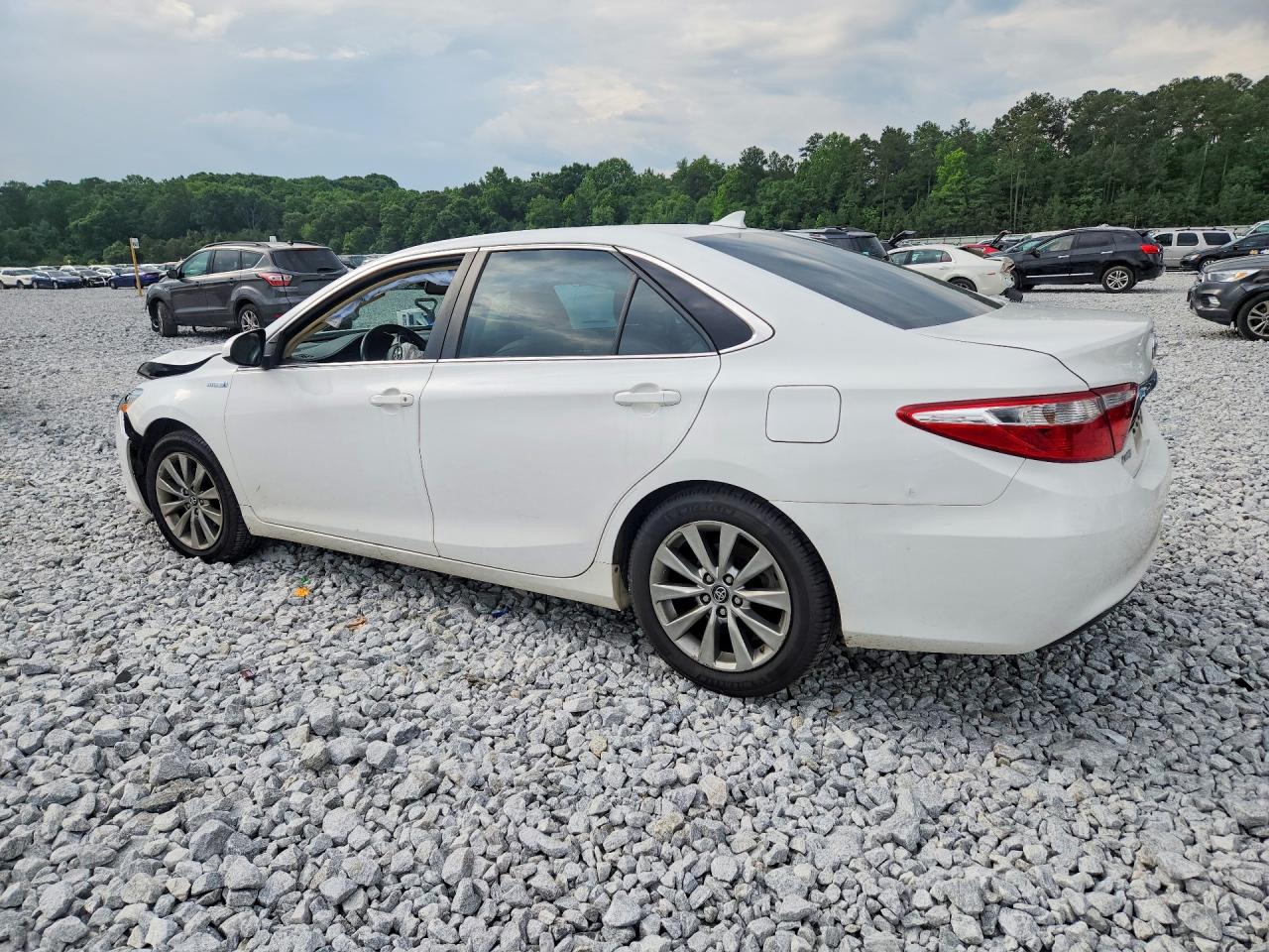 2016 TOYOTA CAMRY HYBRID XLE — снимка 2