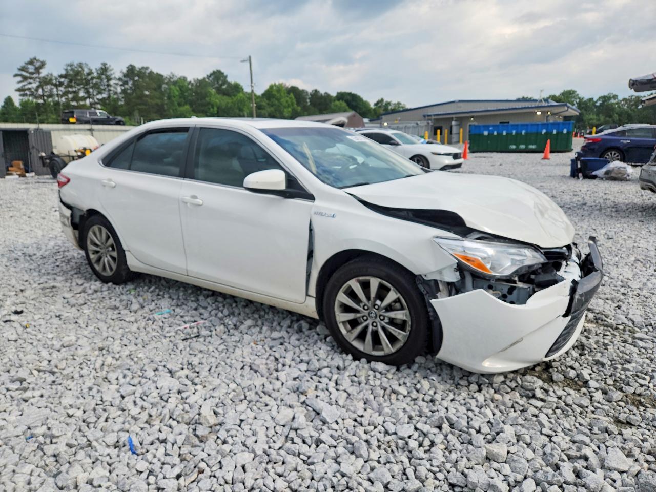 2016 TOYOTA CAMRY HYBRID XLE — снимка 4
