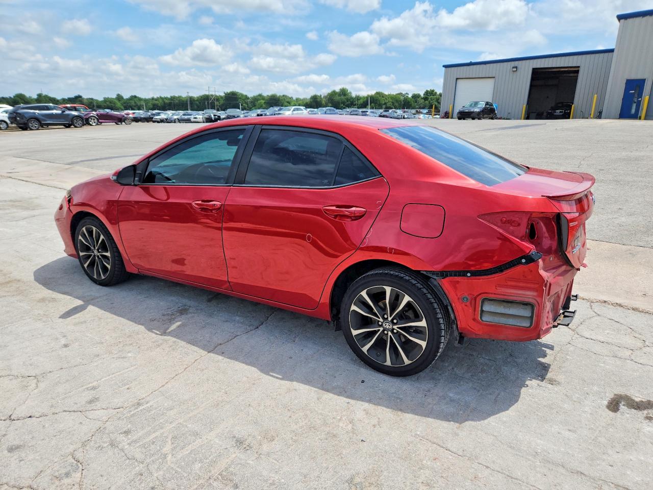 2019 TOYOTA COROLLA SE — снимка 2