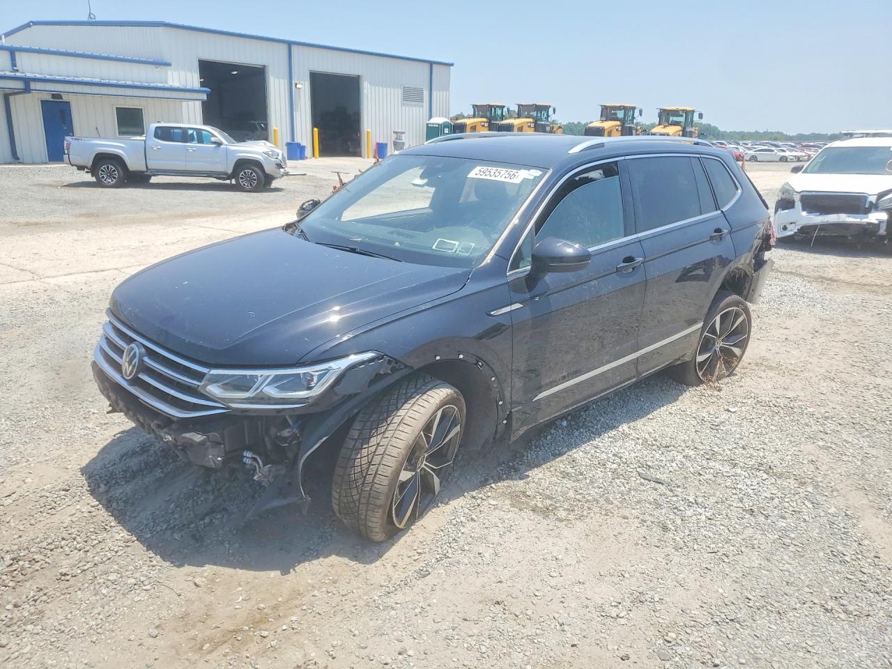 2024 VOLKSWAGEN TIGUAN SEL R-LINE BLACK