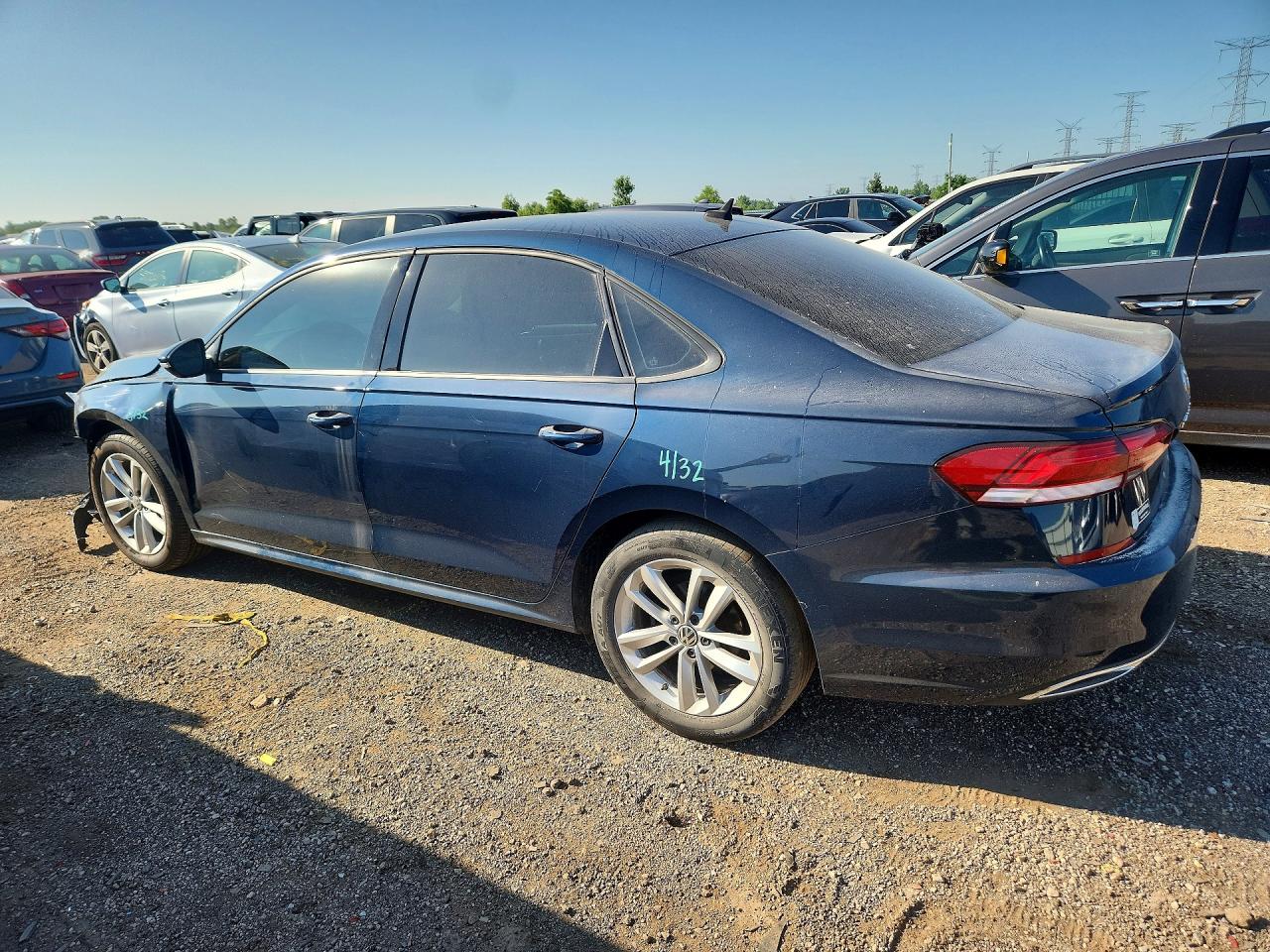 2021 VOLKSWAGEN PASSAT S — снимка 2