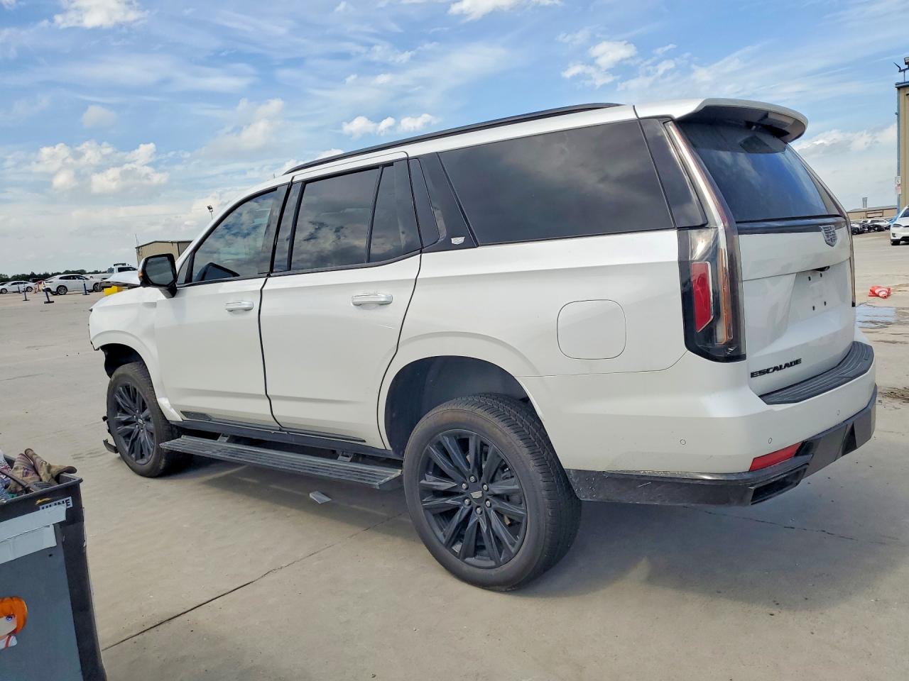 2023 CADILLAC ESCALADE SPORT — снимка 2