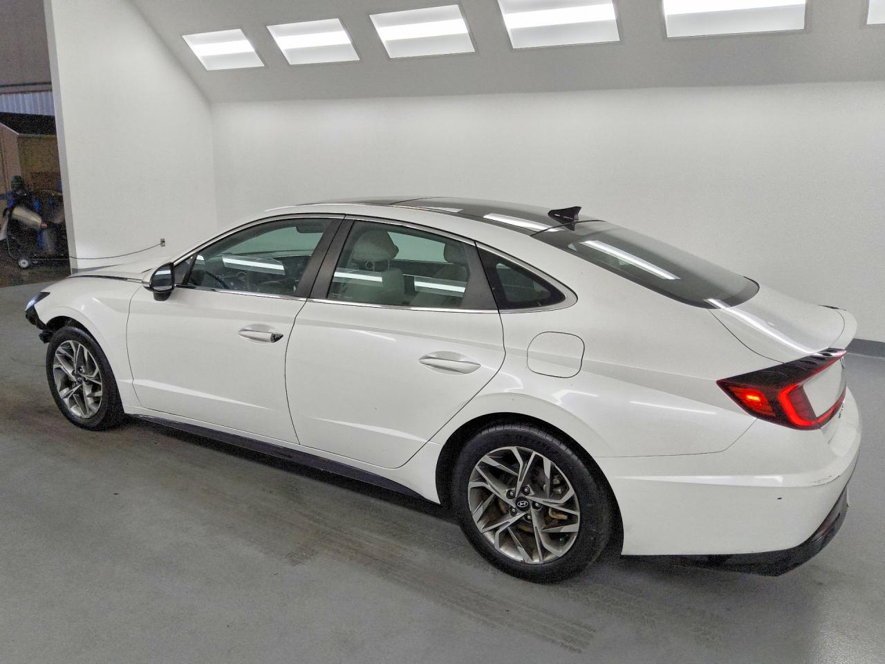 2021 HYUNDAI SONATA SEL — снимка 2