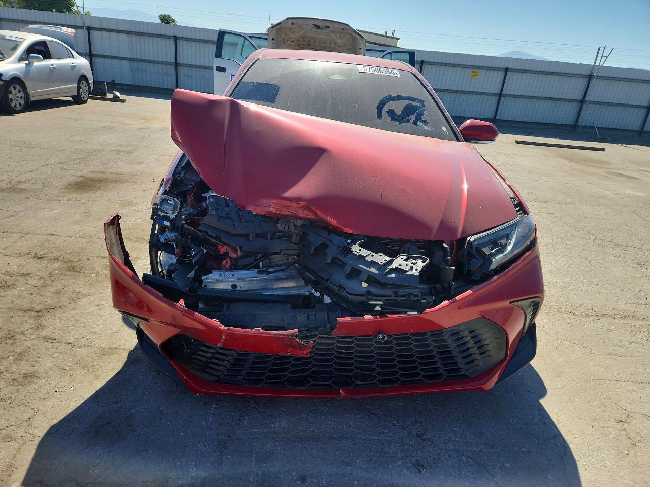 2025 TOYOTA CAMRY SE — снимка 5