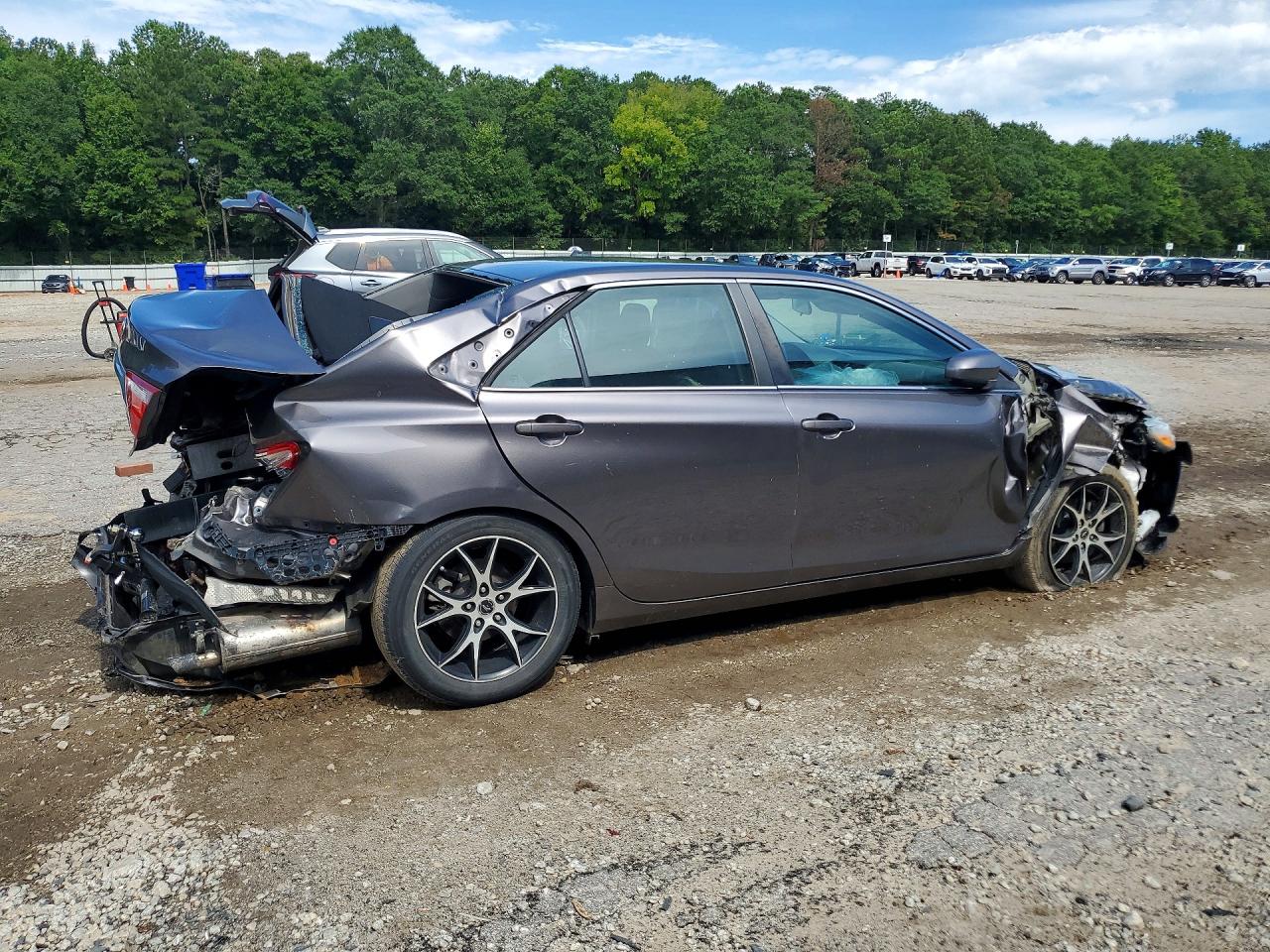 2015 TOYOTA CAMRY LE — снимка 3