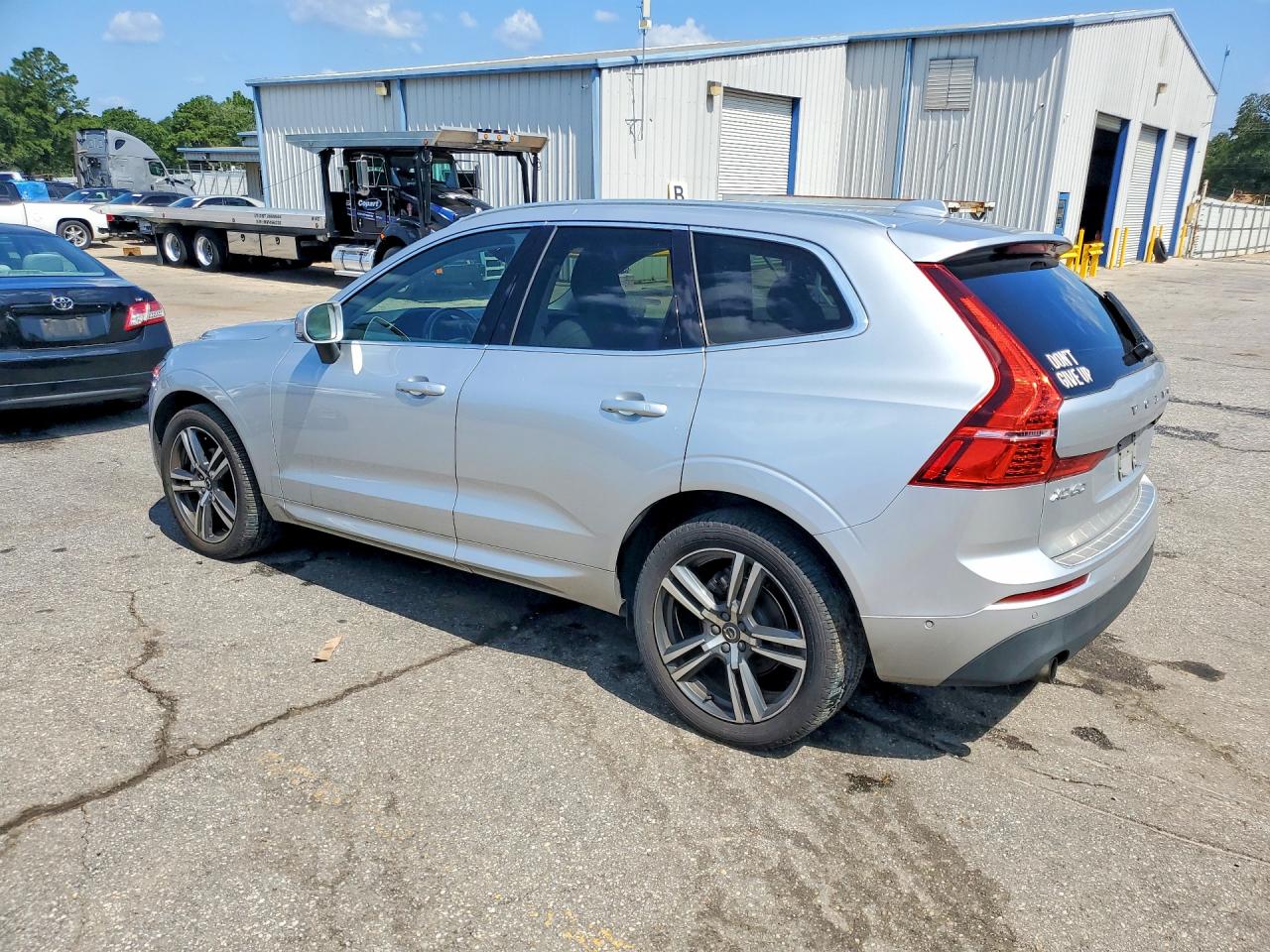 2018 VOLVO XC60 T5 — снимка 2