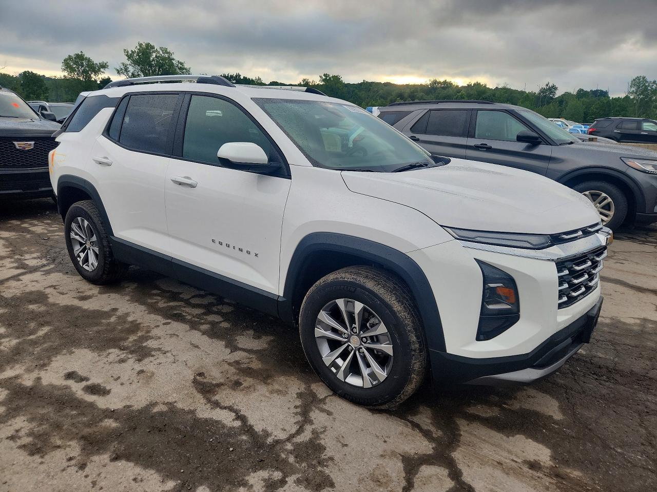 2025 CHEVROLET EQUINOX LT — снимка 4