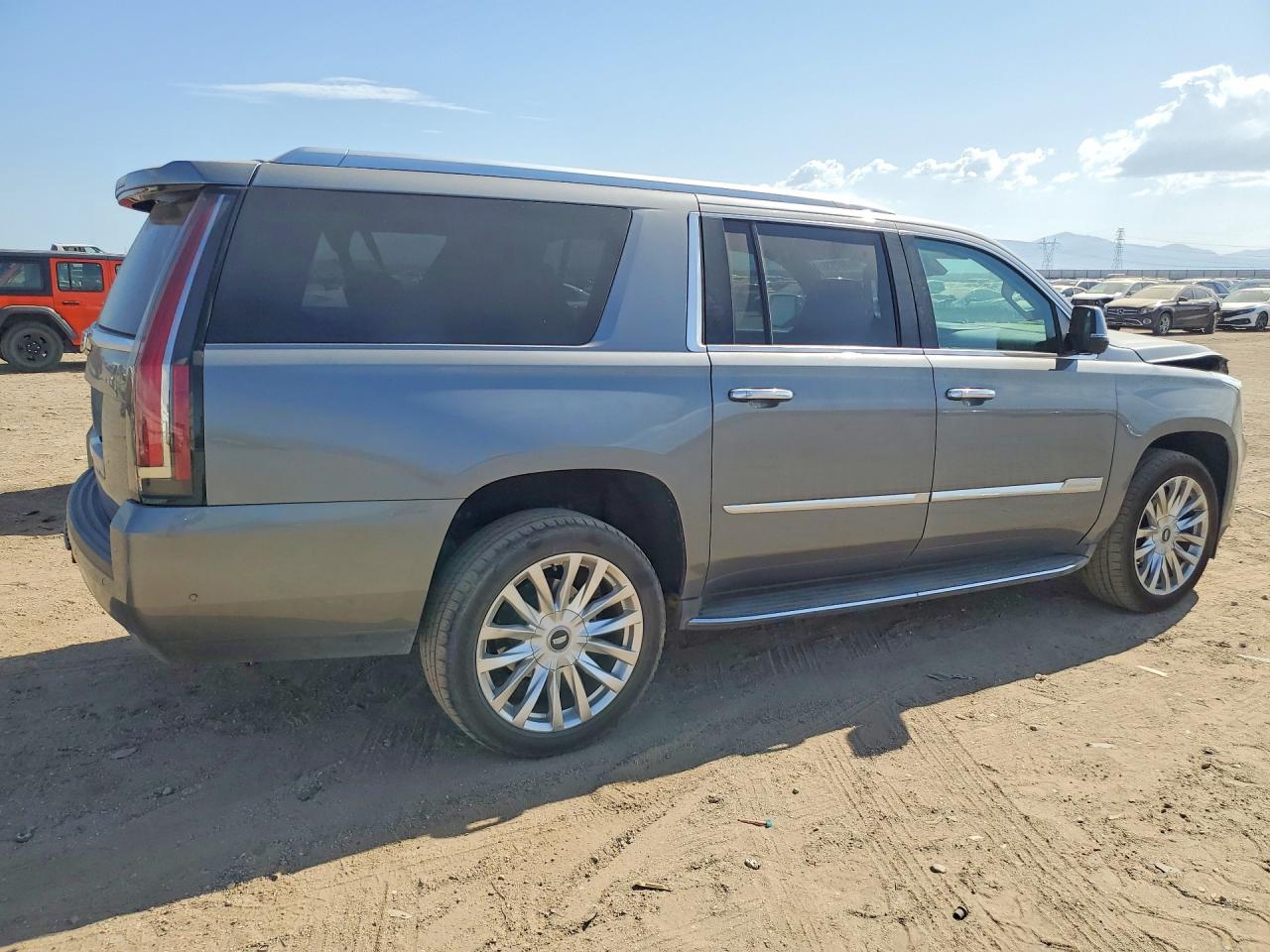 2020 CADILLAC ESCALADE ESV LUXURY — снимка 3