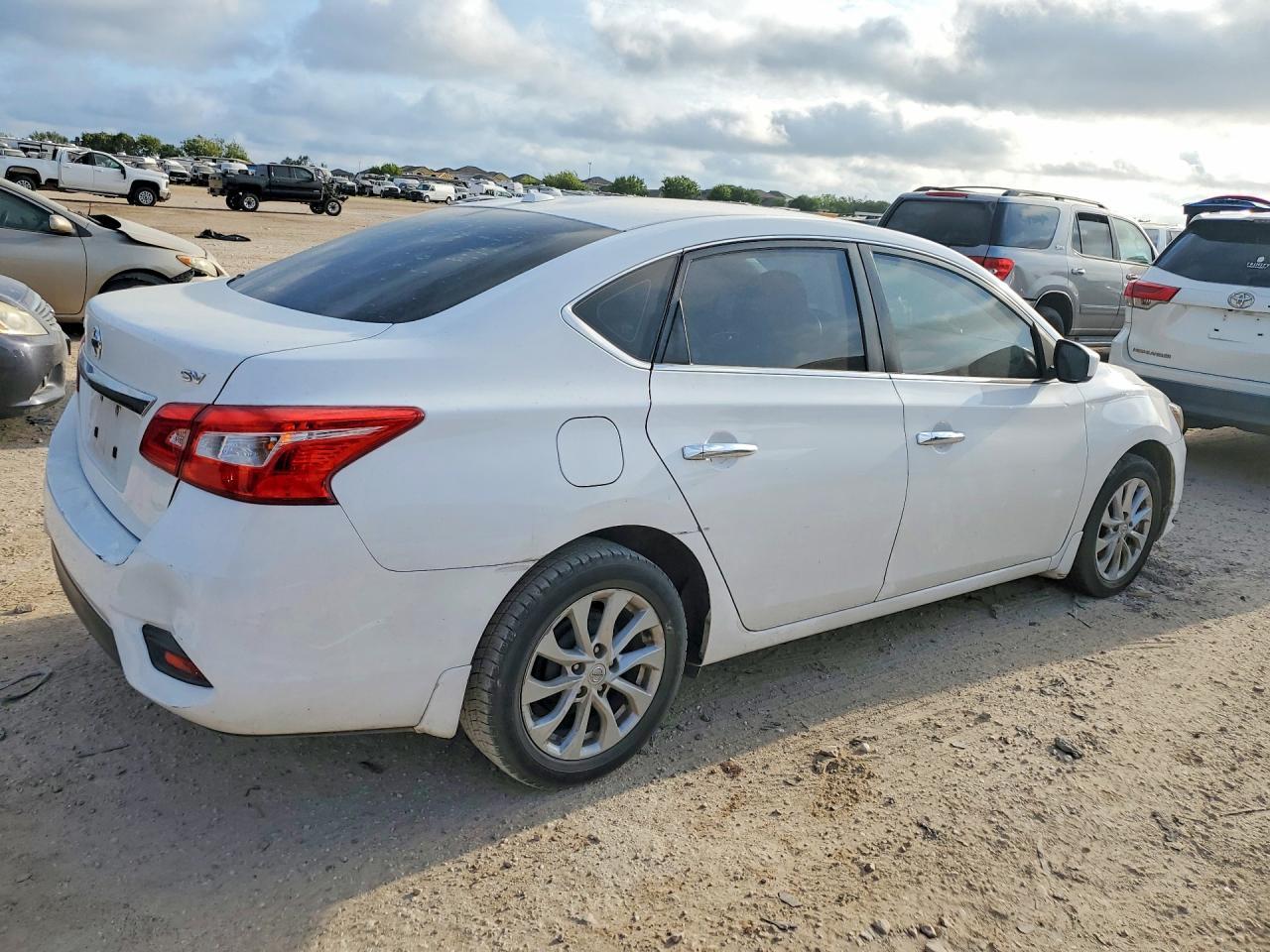2019 NISSAN SENTRA SV — снимка 3