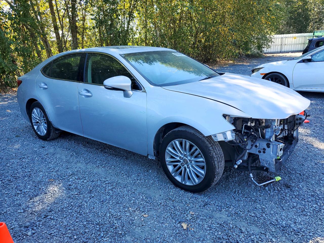 2015 LEXUS ES 350 — снимка 4