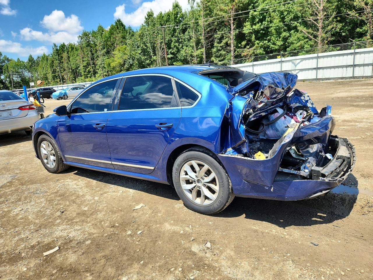 2016 VOLKSWAGEN PASSAT S — снимка 2